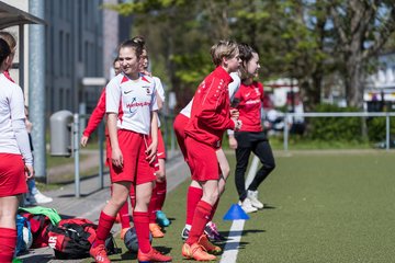 Bild 34 - wCJ Germania Schnelsen - Walddoerfer SV : Ergebnis: 0:6